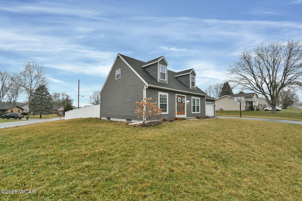 Photo of 1540 Adak Avenue, Lima, OH 45805 (MLS # 309229)