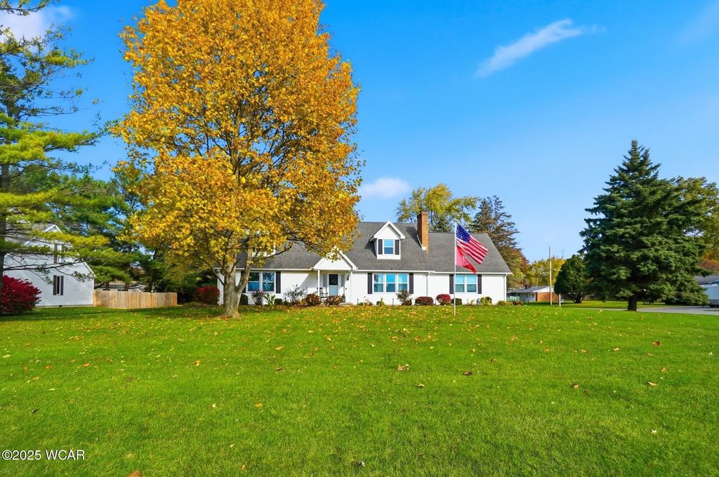 Photo of 3650 Redbud Lane, Lima, OH 45806 (MLS # 308747)