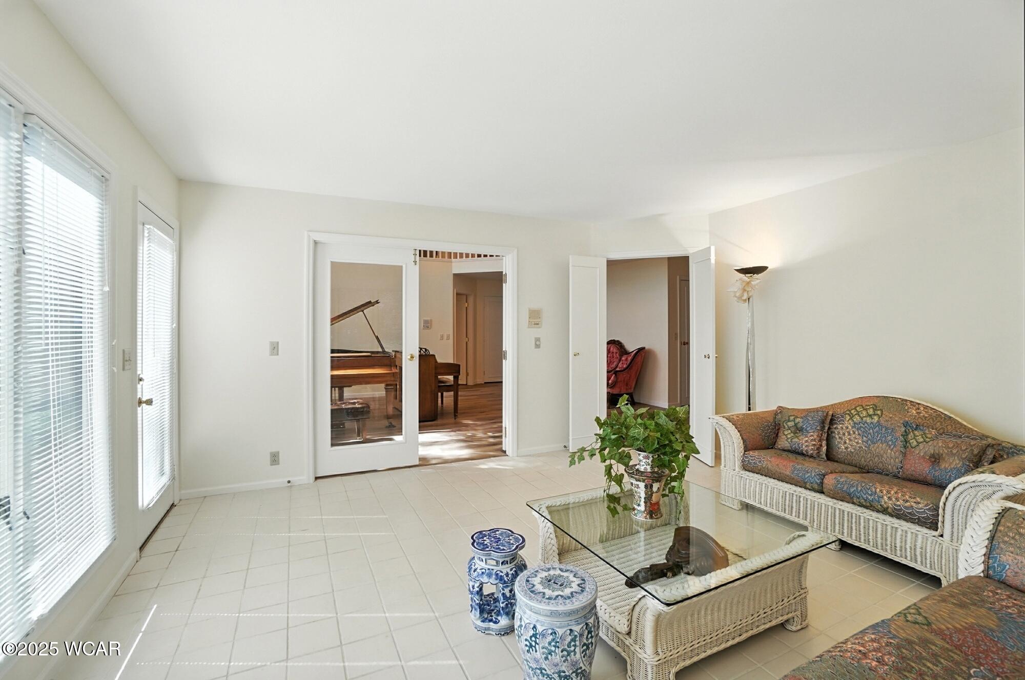 Lima, Ohio 45805, United States, 5 Bedrooms Bedrooms, ,5 BathroomsBathrooms,Residential,Active,199891