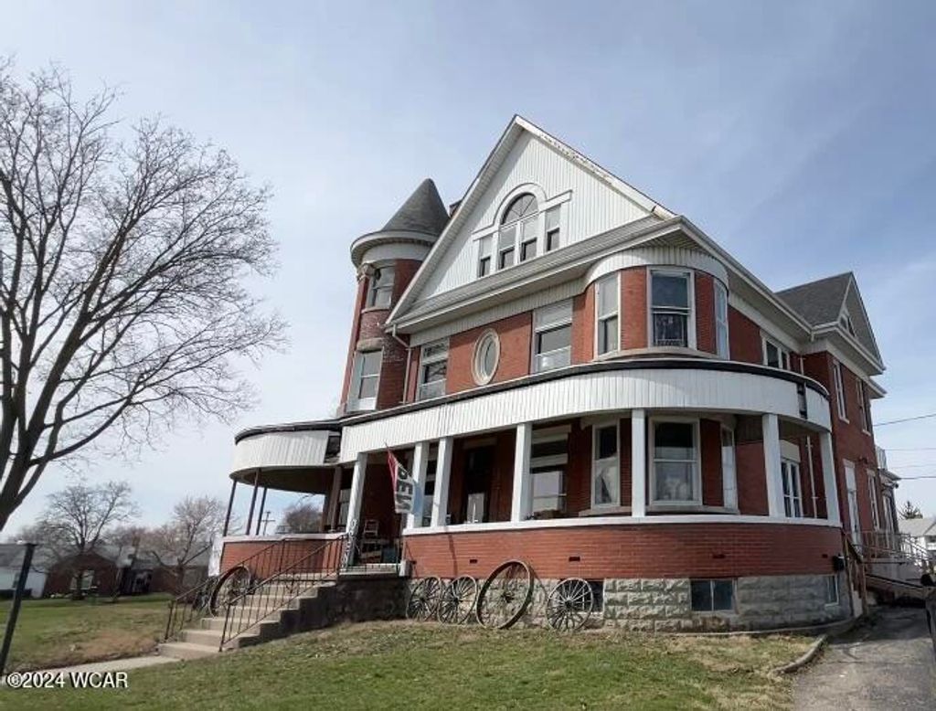 Photo of 518 Jackson Street, Saint Marys, OH 45885 (MLS # 309482)