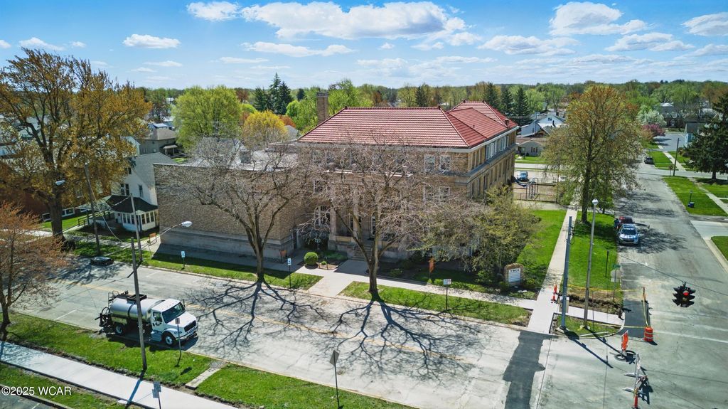 Photo of 408 E Main Street, Van Wert, OH 45891 (MLS # 306926)