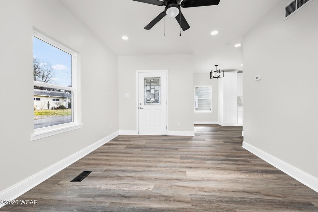 Photo of 624 Cooper Avenue, Bellefontaine, OH 43311 (MLS # 309630)