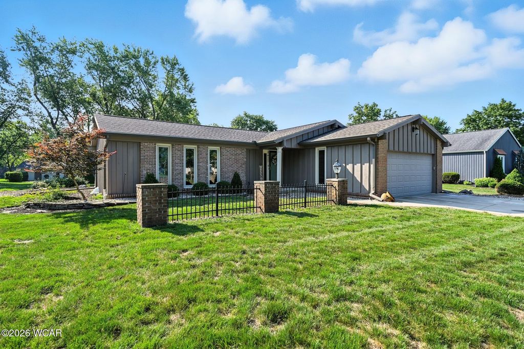 Photo of 128 Tolowa Trail, Lima, OH 45805 (MLS # 310089)