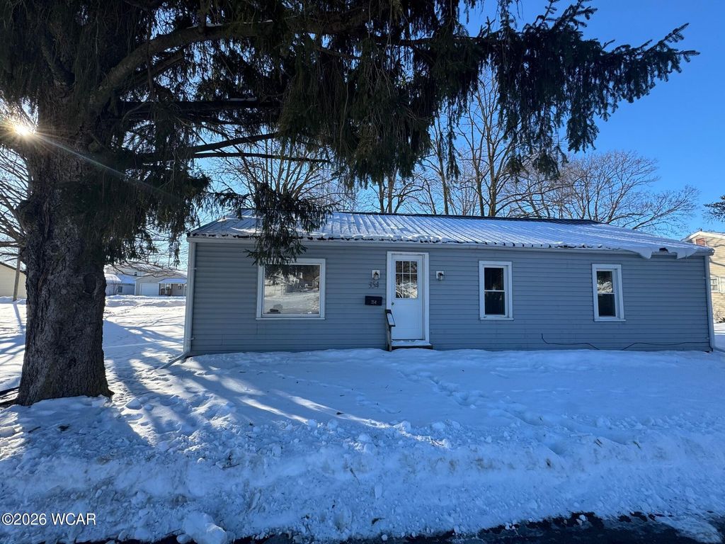 Photo of 354 S Barron Street, Kenton, OH 43326 (MLS # 309373)