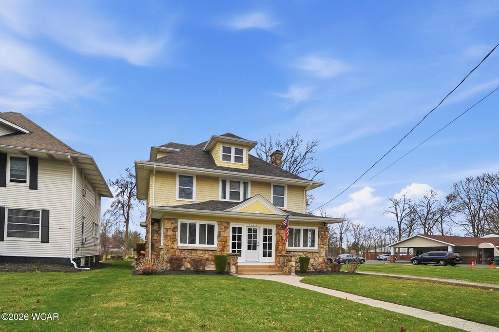 Photo of 1160 W High Street, Lima, OH 45805 (MLS # 309627)