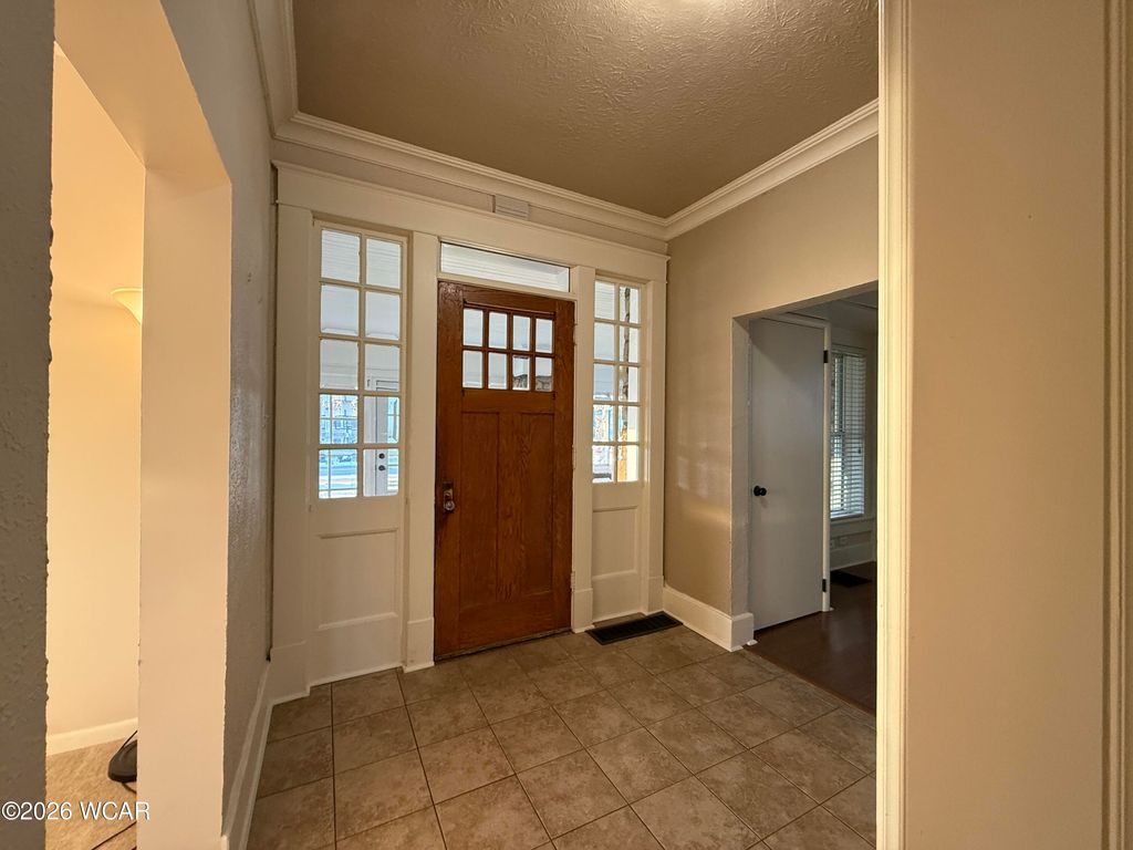 Photo of 1160 W High Street, Lima, OH 45805 (MLS # 309627)