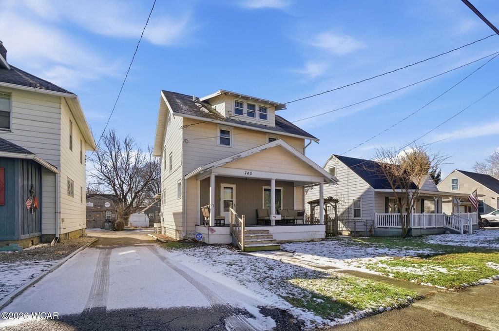 Photo of 745 Ewing Avenue, Lima, OH 45801 (MLS # 309562)