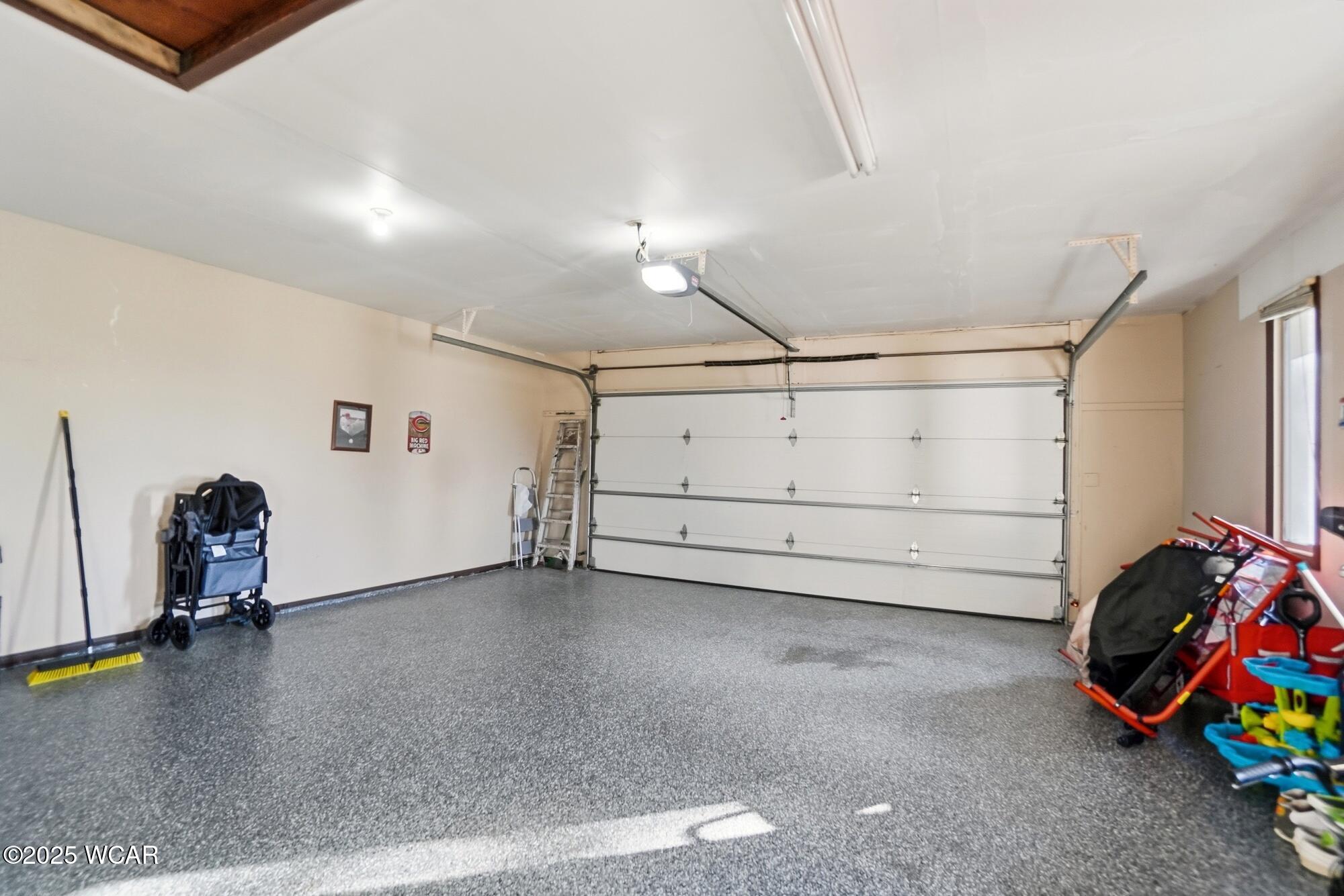 Lima, Ohio 45806, United States, 3 Bedrooms Bedrooms, ,2 BathroomsBathrooms,Residential,Active,238398