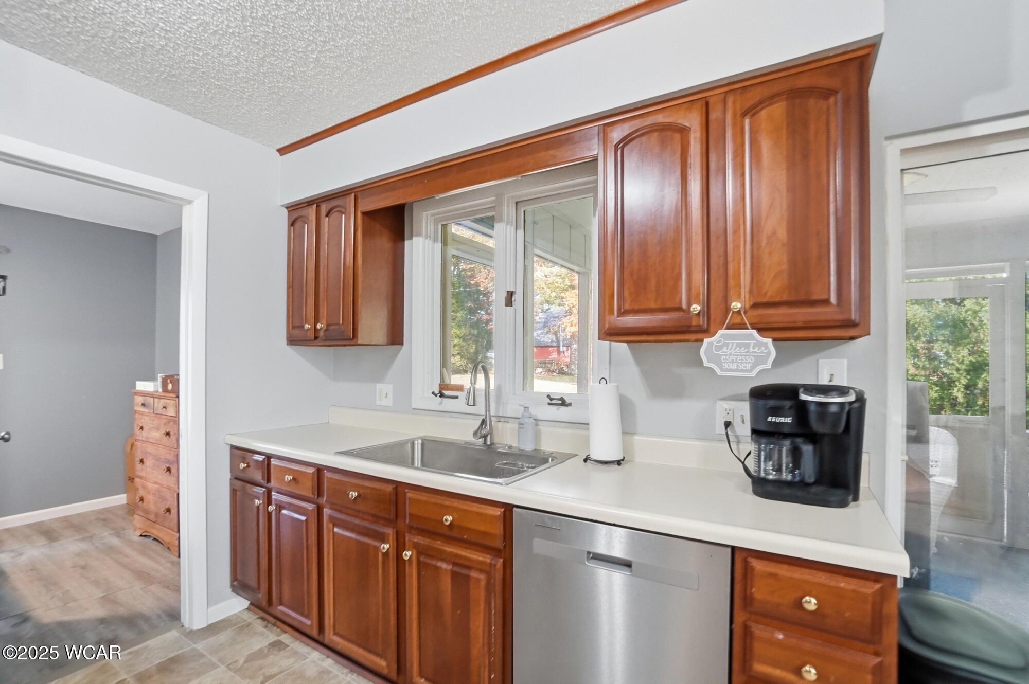 Lima, Ohio 45806, United States, 3 Bedrooms Bedrooms, ,2 BathroomsBathrooms,Residential,Active,238398