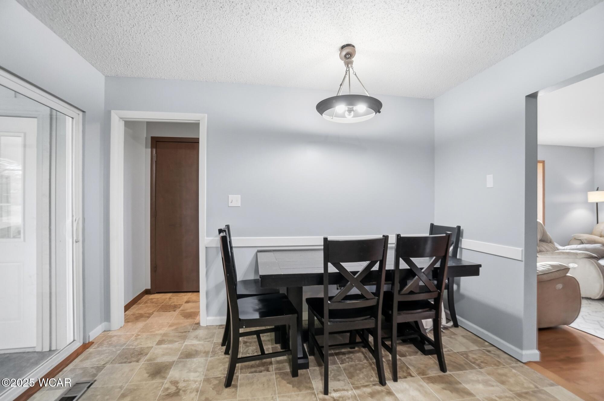 Lima, Ohio 45806, United States, 3 Bedrooms Bedrooms, ,2 BathroomsBathrooms,Residential,Active,238398