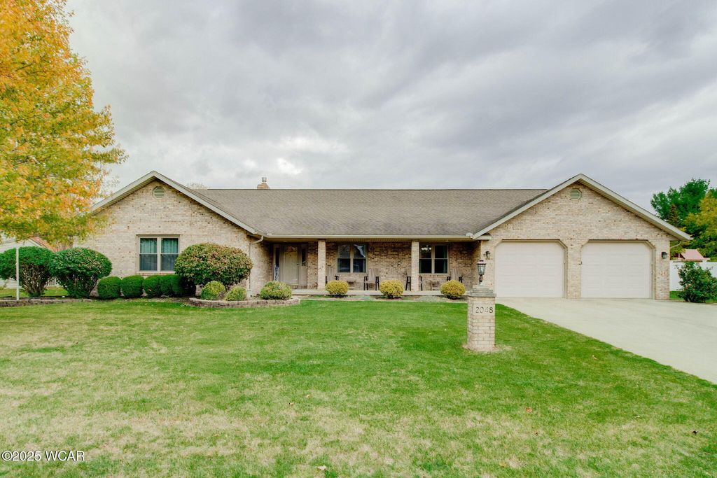 Photo of 2048 Morning Glory Drive, Lima, OH 45807 (MLS # 308647)