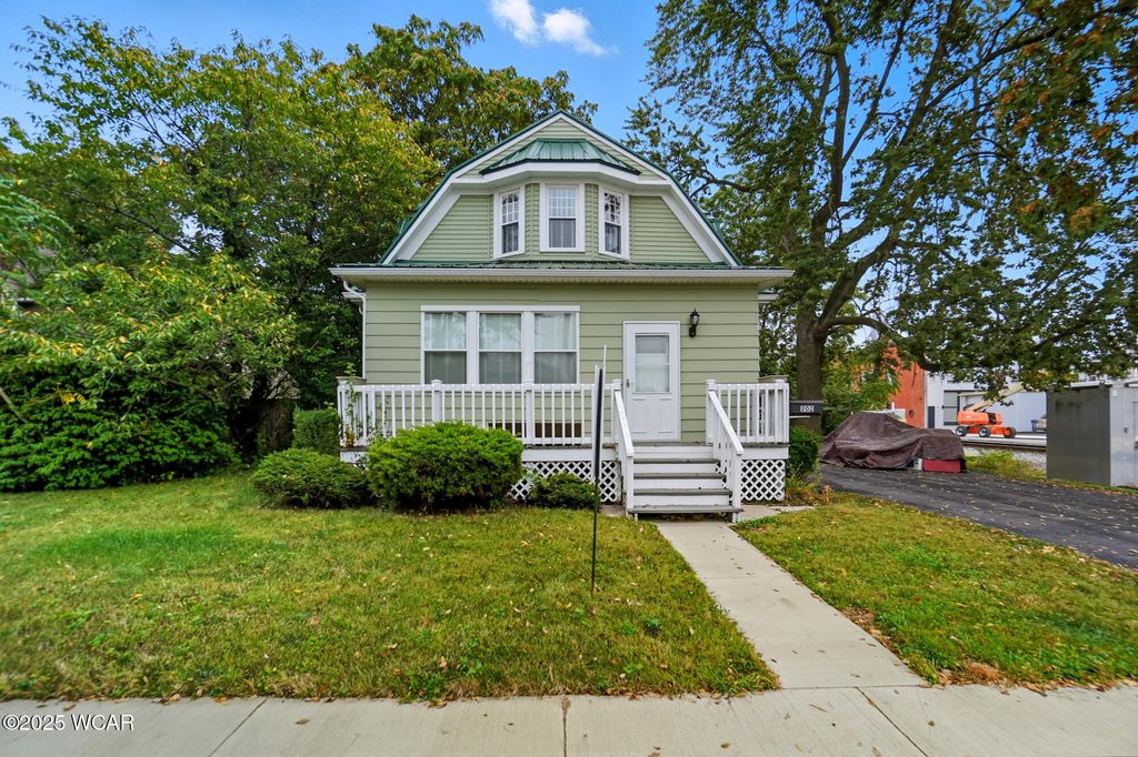 Photo of 202 N Jefferson Street, Van Wert, OH 45891 (MLS # 308310)