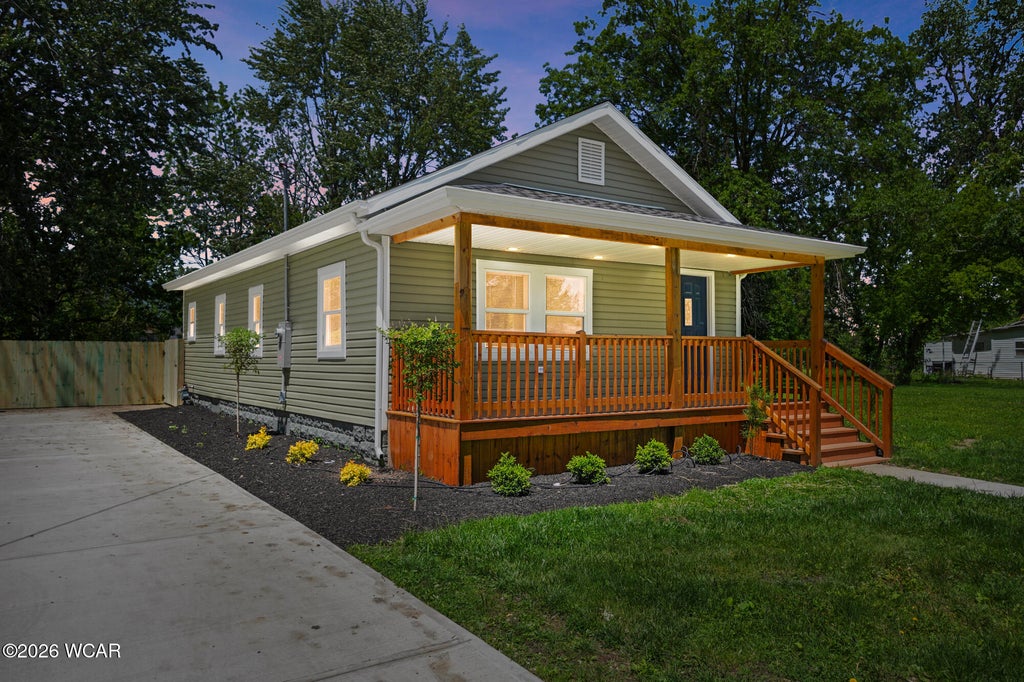 Photo of 1424 S Union Street, Lima, OH 45804 (MLS # 310331)