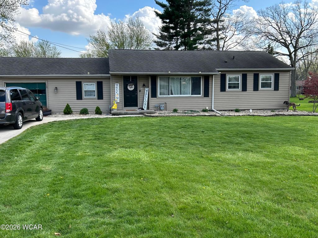 Photo of 1725 Jo Jean Road, Lima, OH 45806 (MLS # 309953)