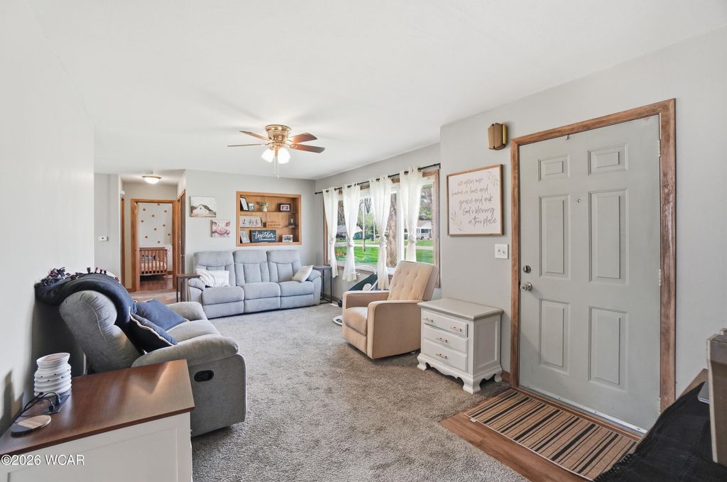 Photo of 1725 Jo Jean Road, Lima, OH 45806 (MLS # 309953)