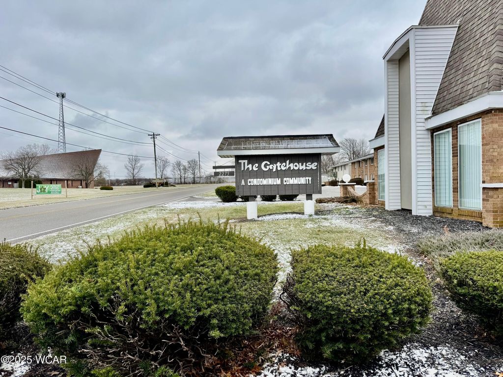 Photo of 2275 N Cable Road, Lima, OH 45807 (MLS # 309047)