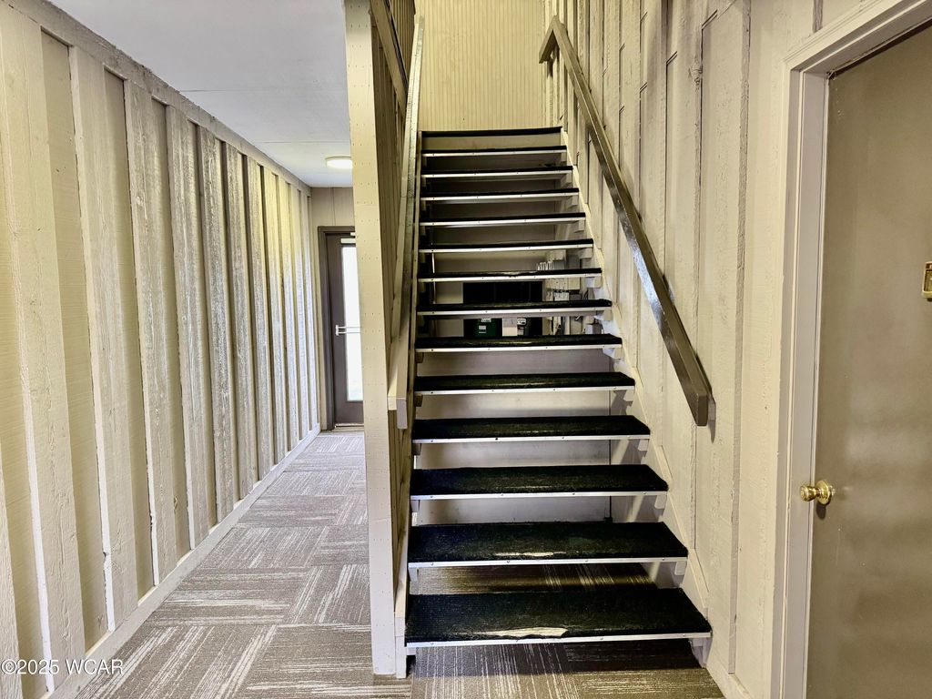 Photo of 2275 N Cable Road, Lima, OH 45807 (MLS # 309047)