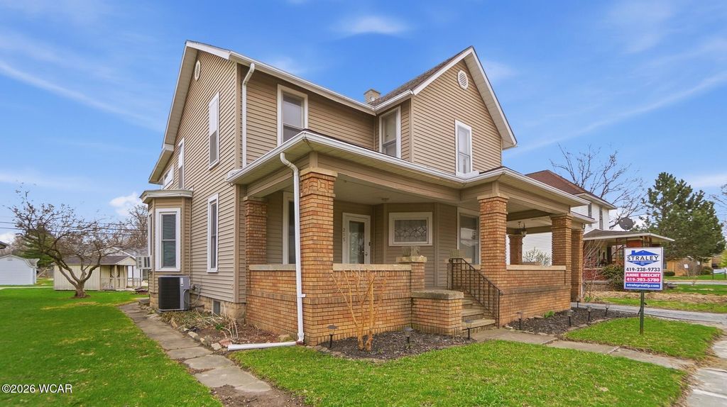 Photo of 215 S Main Street, Payne, OH 45880 (MLS # 309715)