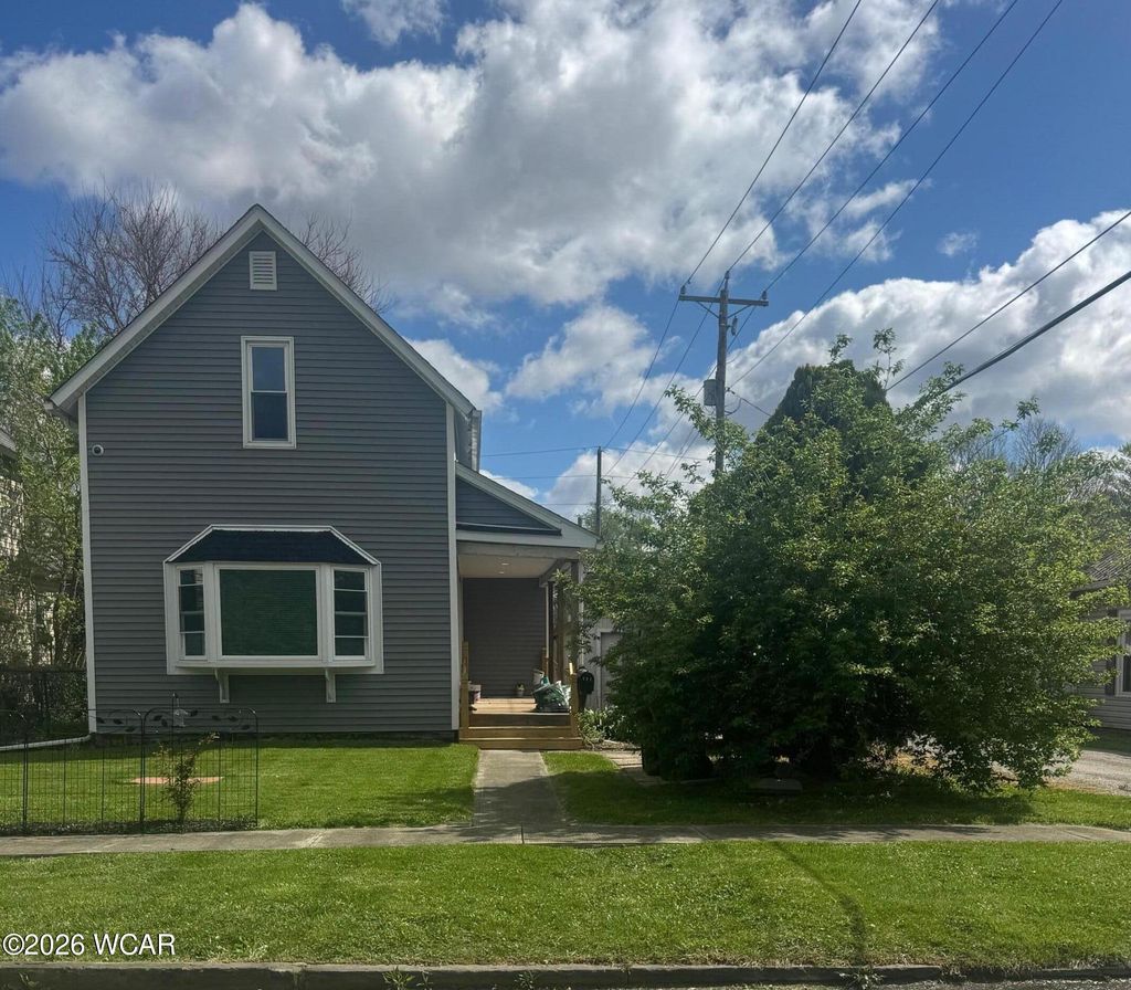 Photo of 721 S Detroit Street, Kenton, OH 43326 (MLS # 310032)