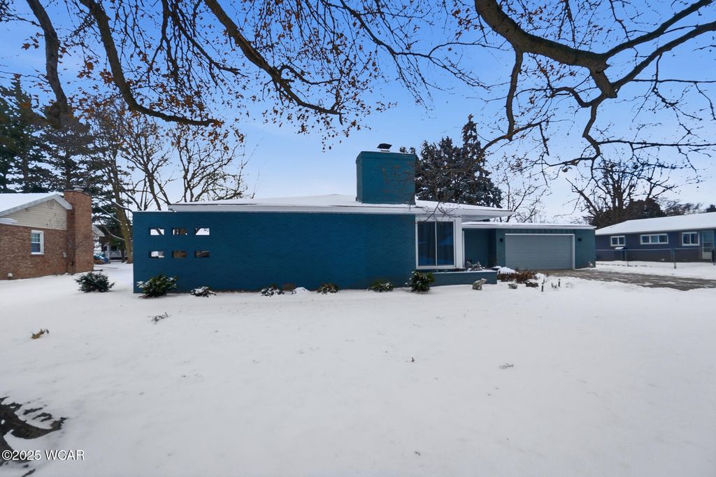 Photo of 1328 Kathy Street, Van Wert, OH 45891 (MLS # 309035)