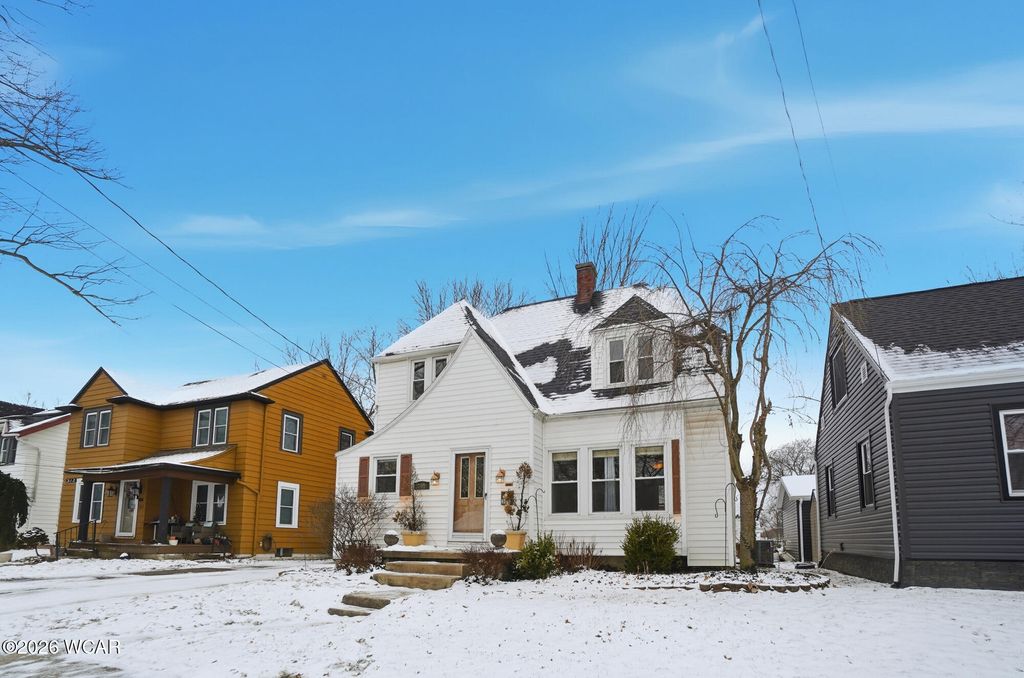 Photo of 308 S Judkins Avenue, Lima, OH 45805 (MLS # 309087)