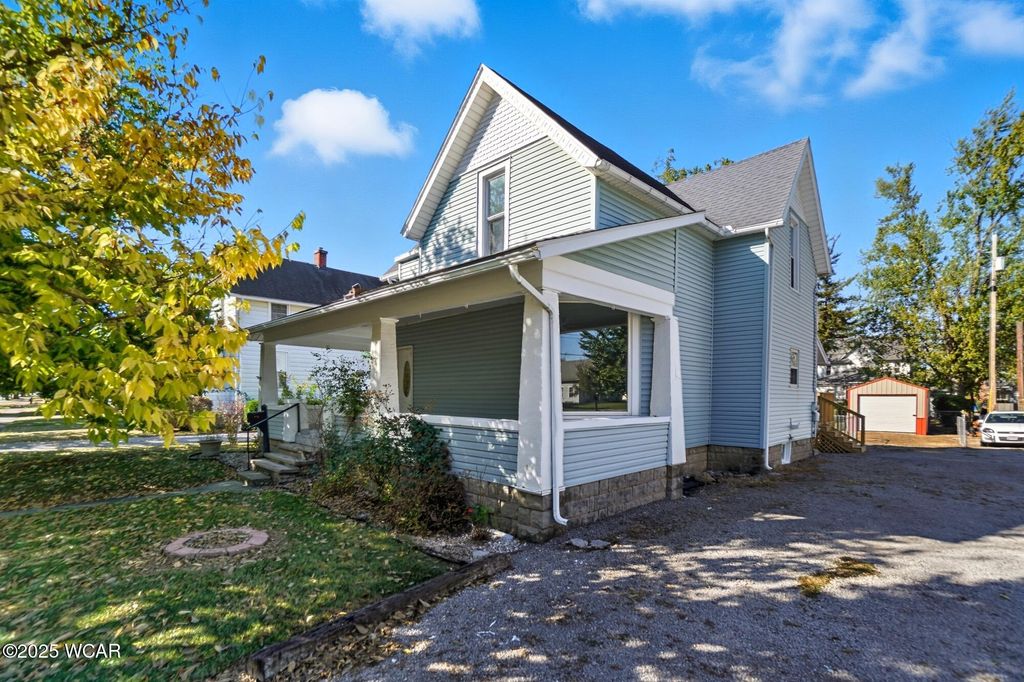 Photo of 633 N Washington Street, Van Wert, OH 45891 (MLS # 308454)