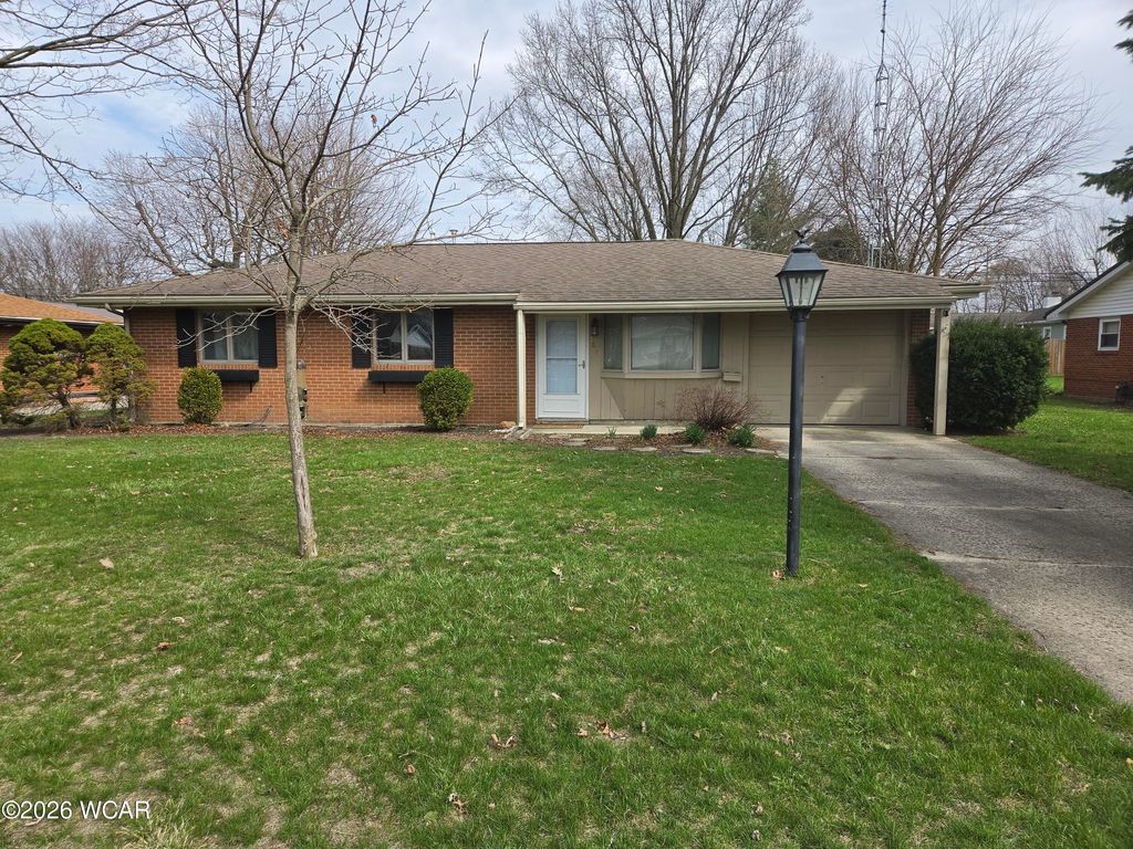 Photo of 780 Maplewood Drive Drive, Van Wert, OH 45891 (MLS # 309535)