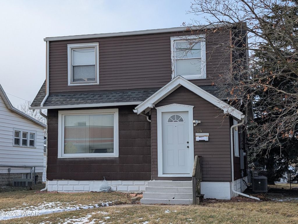 Photo of 504 S Shawnee Street, Lima, OH 45804 (MLS # 309293)