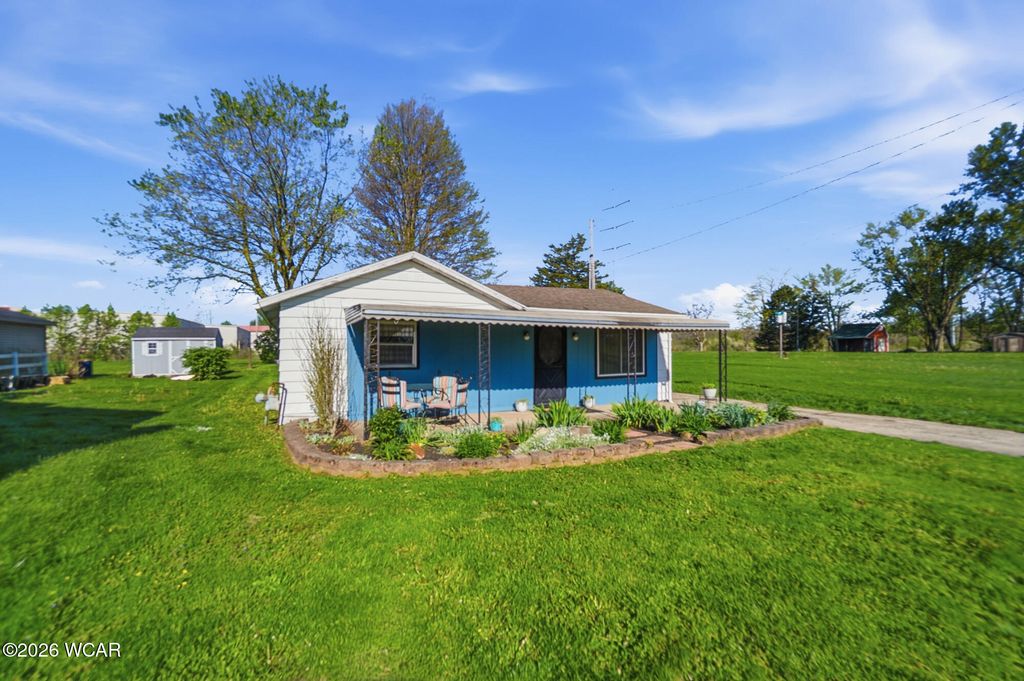 Photo of 1418 Glenn Avenue, Lima, OH 45804 (MLS # 310026)