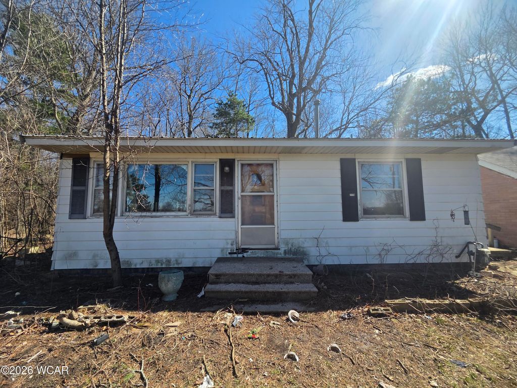 Photo of 28574 Lemoyne Road, Millbury, OH 43447 (MLS # 309806)