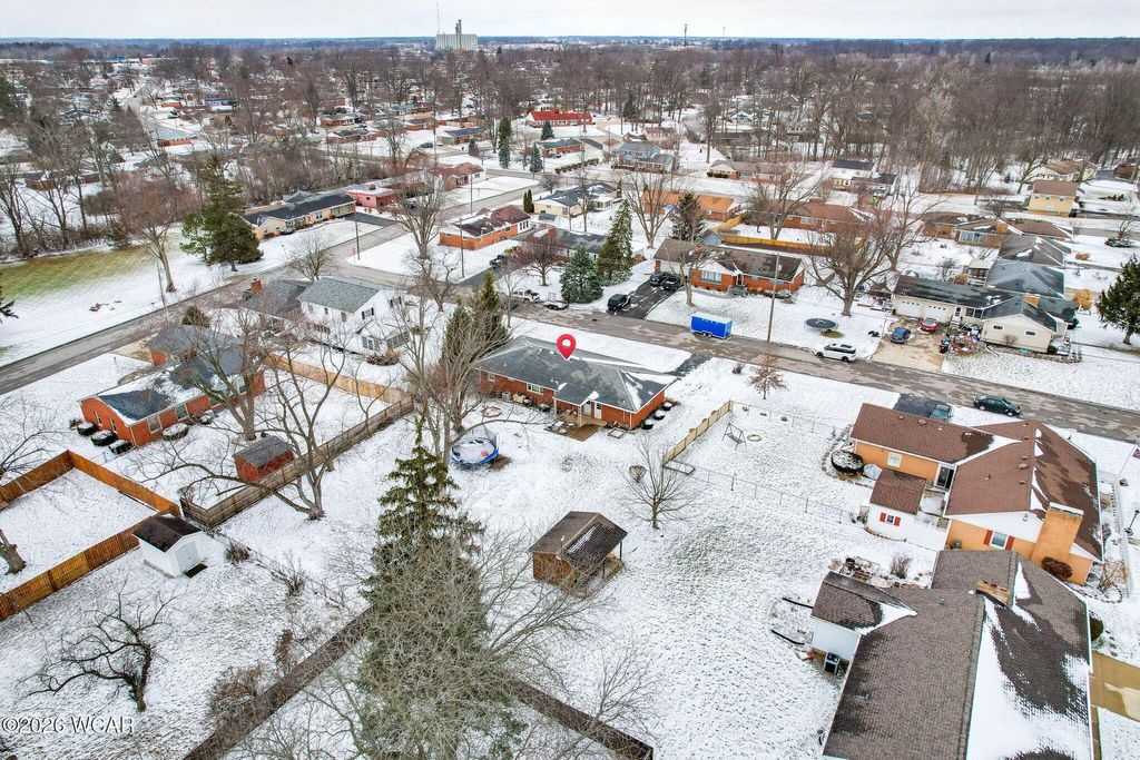 Photo of 1605 Hazel Avenue, Lima, OH 45805 (MLS # 309555)