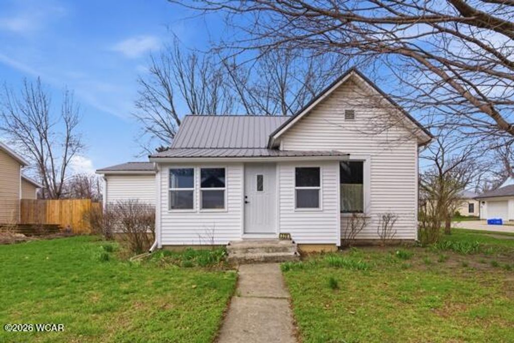 Photo of 329 N Main Street, Convoy, OH 45832 (MLS # 309759)