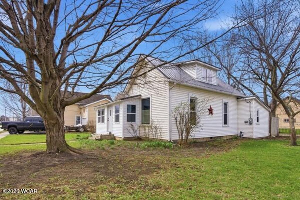 Photo of 329 N Main Street, Convoy, OH 45832 (MLS # 309759)