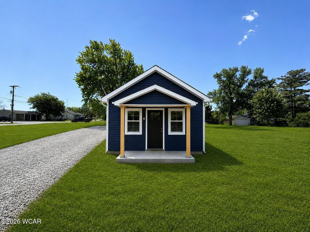 Photo of 1308 E 4th Street, Lima, OH 45804 (MLS # 310183)