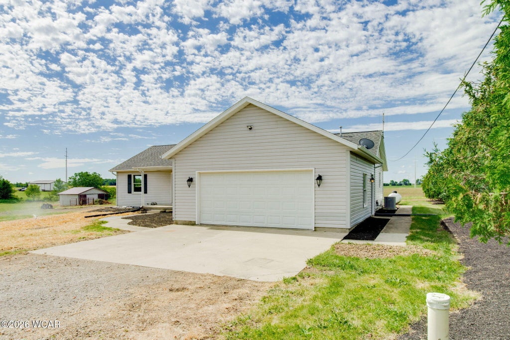 Photo of 6760 Hillville Road, Columbus Grove, OH 45830 (MLS # 310567)