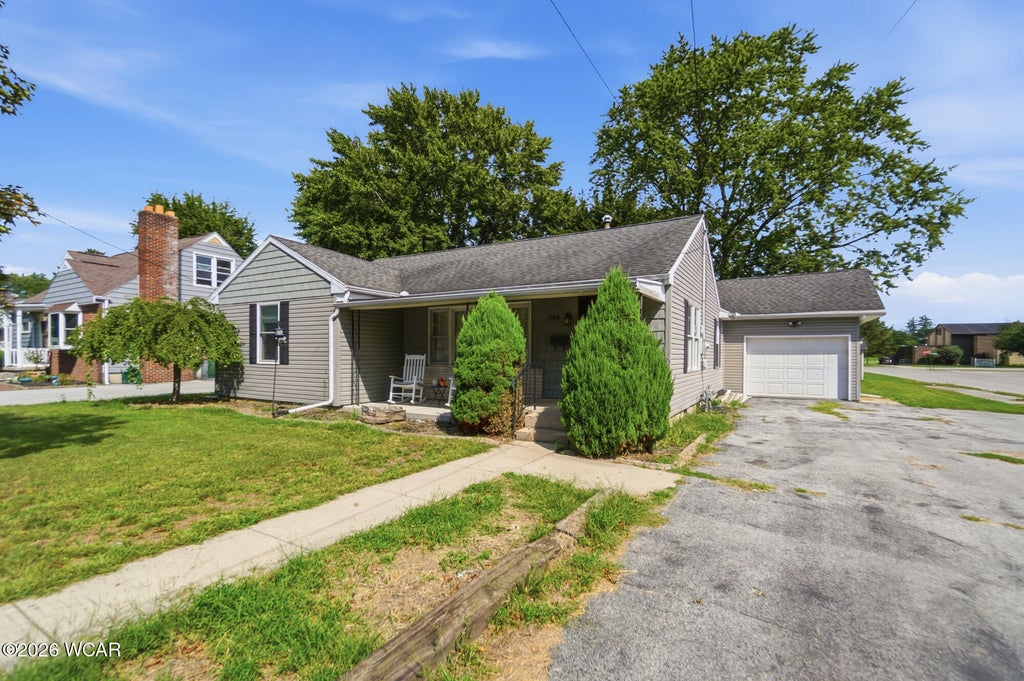 Photo of 704 S Clay Street, Delphos, OH 45833 (MLS # 311541)