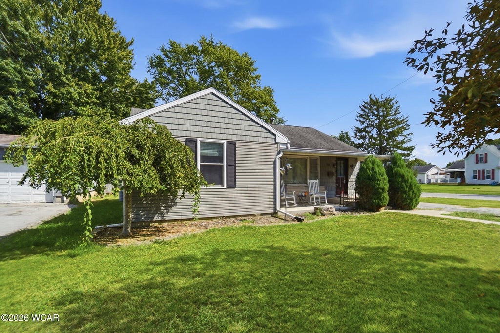 Photo of 704 S Clay Street, Delphos, OH 45833 (MLS # 311541)