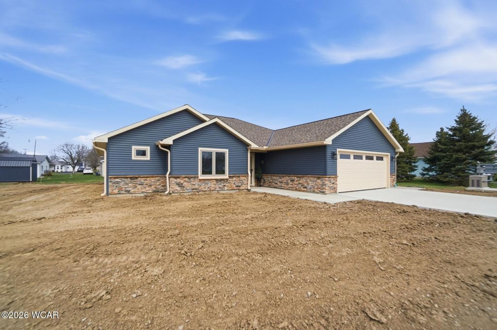Photo of 116 Dealey Drive, Convoy, OH 45832 (MLS # 309787)