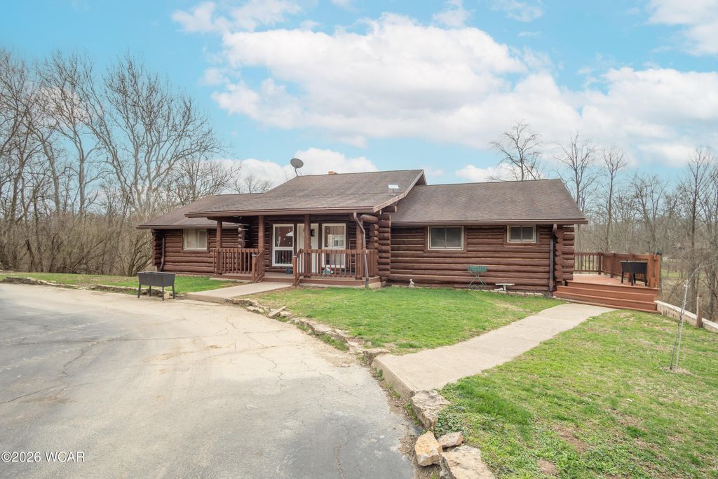 Photo of 3095 Thompson-Schiff Road, Sidney, OH 45365 (MLS # 309760)