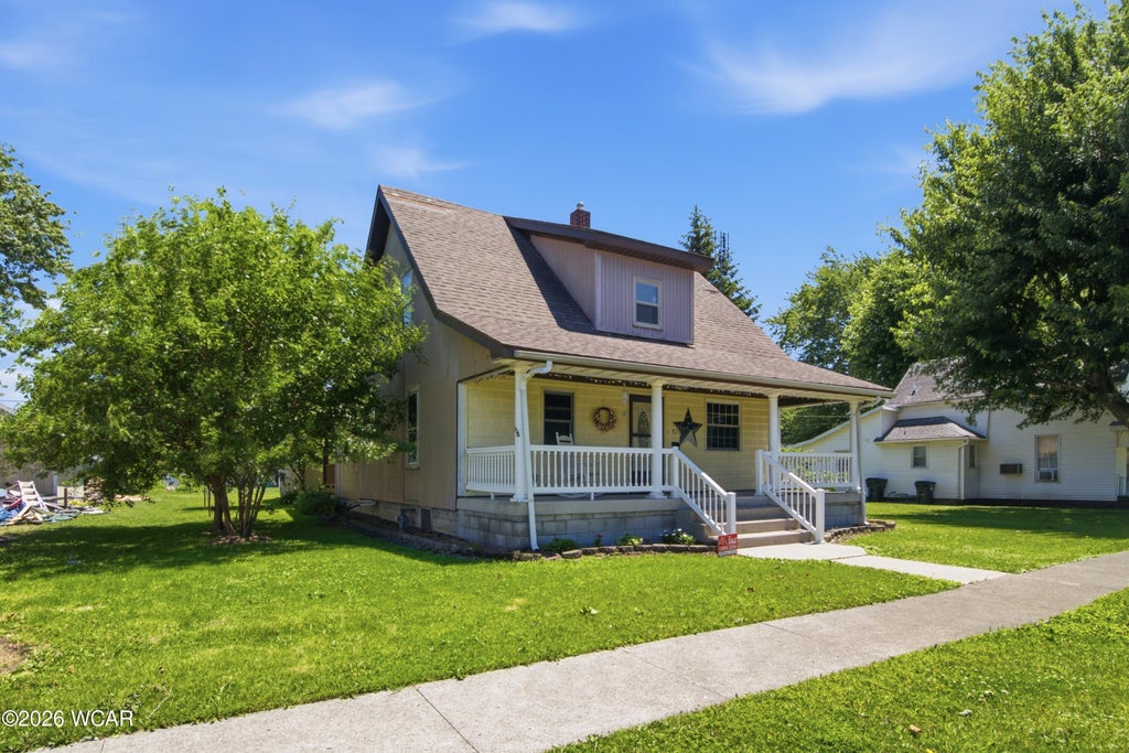 Photo of 826 N Washington Street, Delphos, OH 45833 (MLS # 311314)