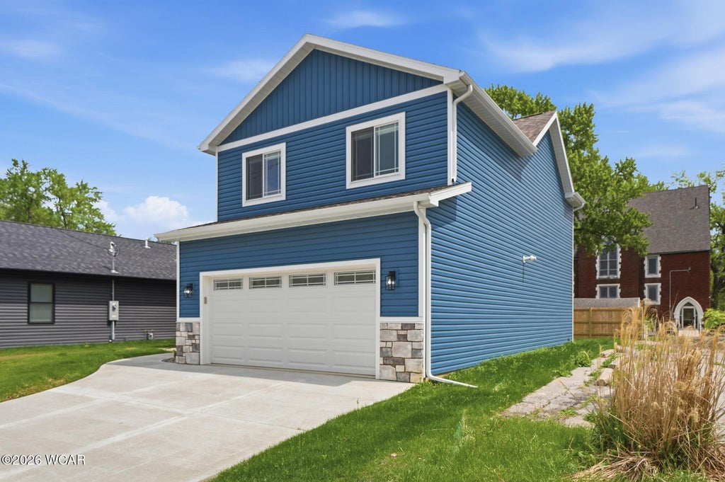 Photo of 524 N Jameson Avenue, Lima, OH 45805 (MLS # 311268)