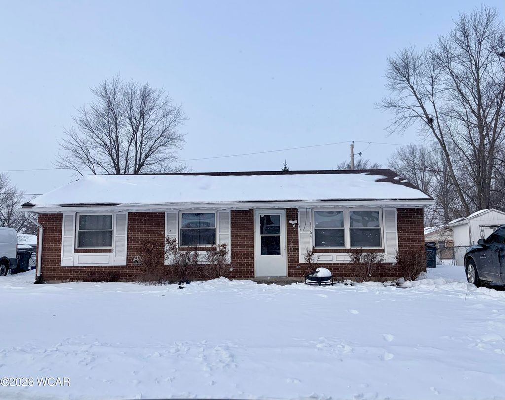 Photo of 1164 Bahama Drive, Lima, OH 45801 (MLS # 309363)