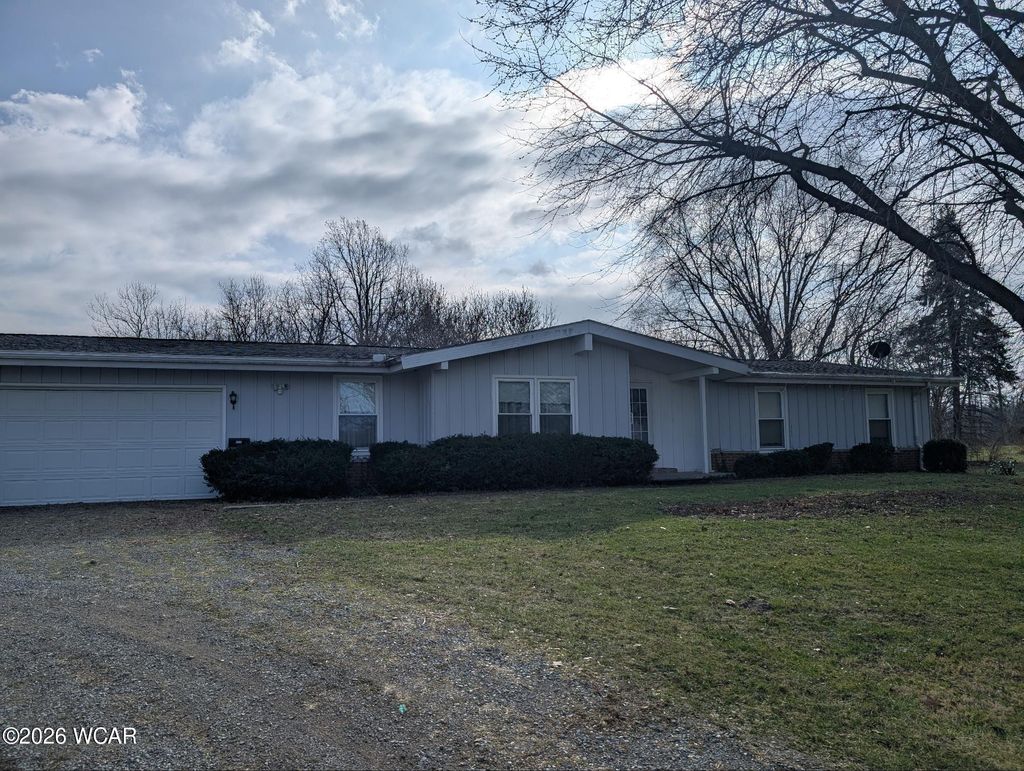 Photo of 4310 Slabtown Road, Lima, OH 45801 (MLS # 309638)