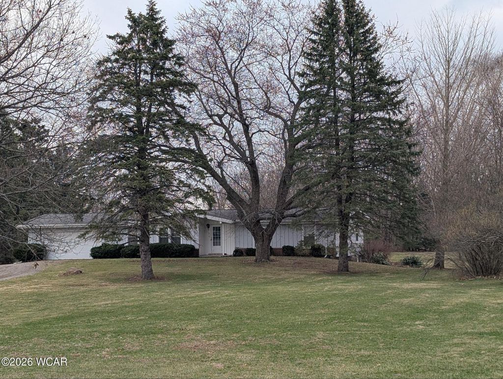 Photo of 4310 Slabtown Road, Lima, OH 45801 (MLS # 309638)