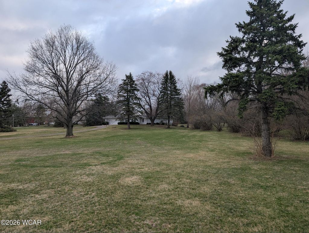 Photo of 4310 Slabtown Road, Lima, OH 45801 (MLS # 309638)