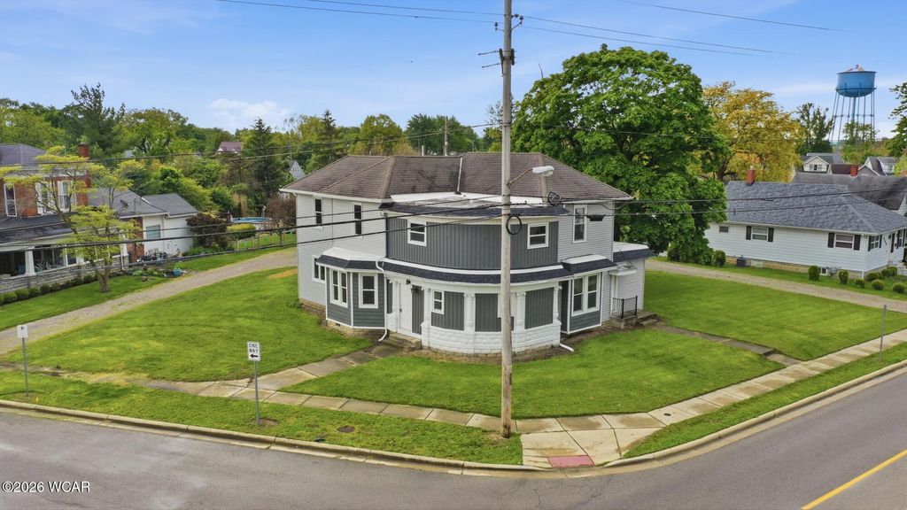 Photo of 390 W Maple Avenue, Van Wert, OH 45891 (MLS # 310095)