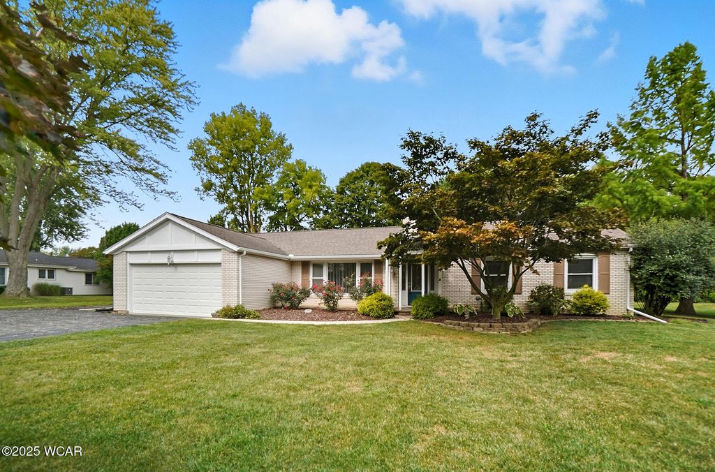 Photo of 2050 Sandy Lane, Lima, OH 45806 (MLS # 308253)