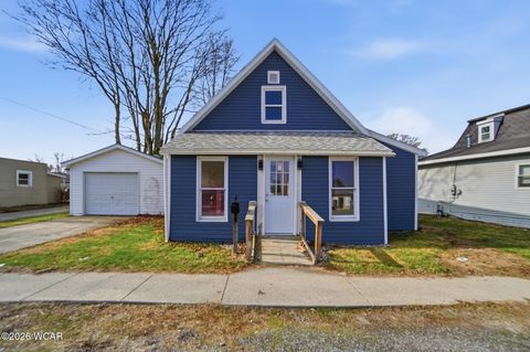 Photo of 302 E Cross Street, Columbus Grove, OH 45830 (MLS # 309681)