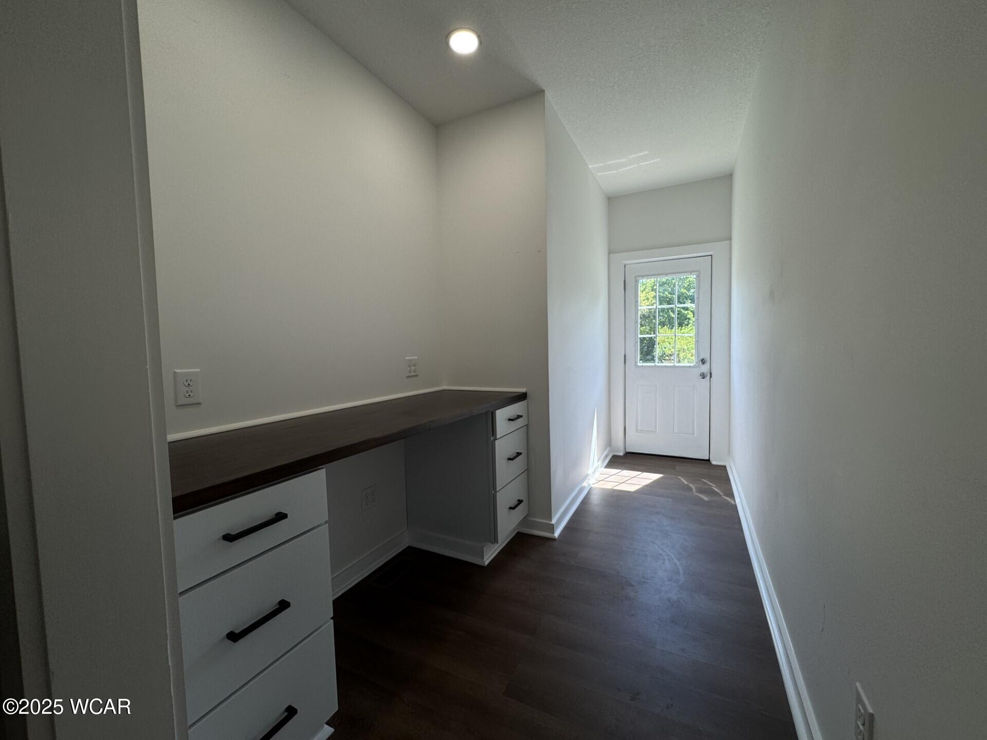 Elida, Ohio 45807, United States, 3 Bedrooms Bedrooms, ,2 BathroomsBathrooms,Residential,Active,202069