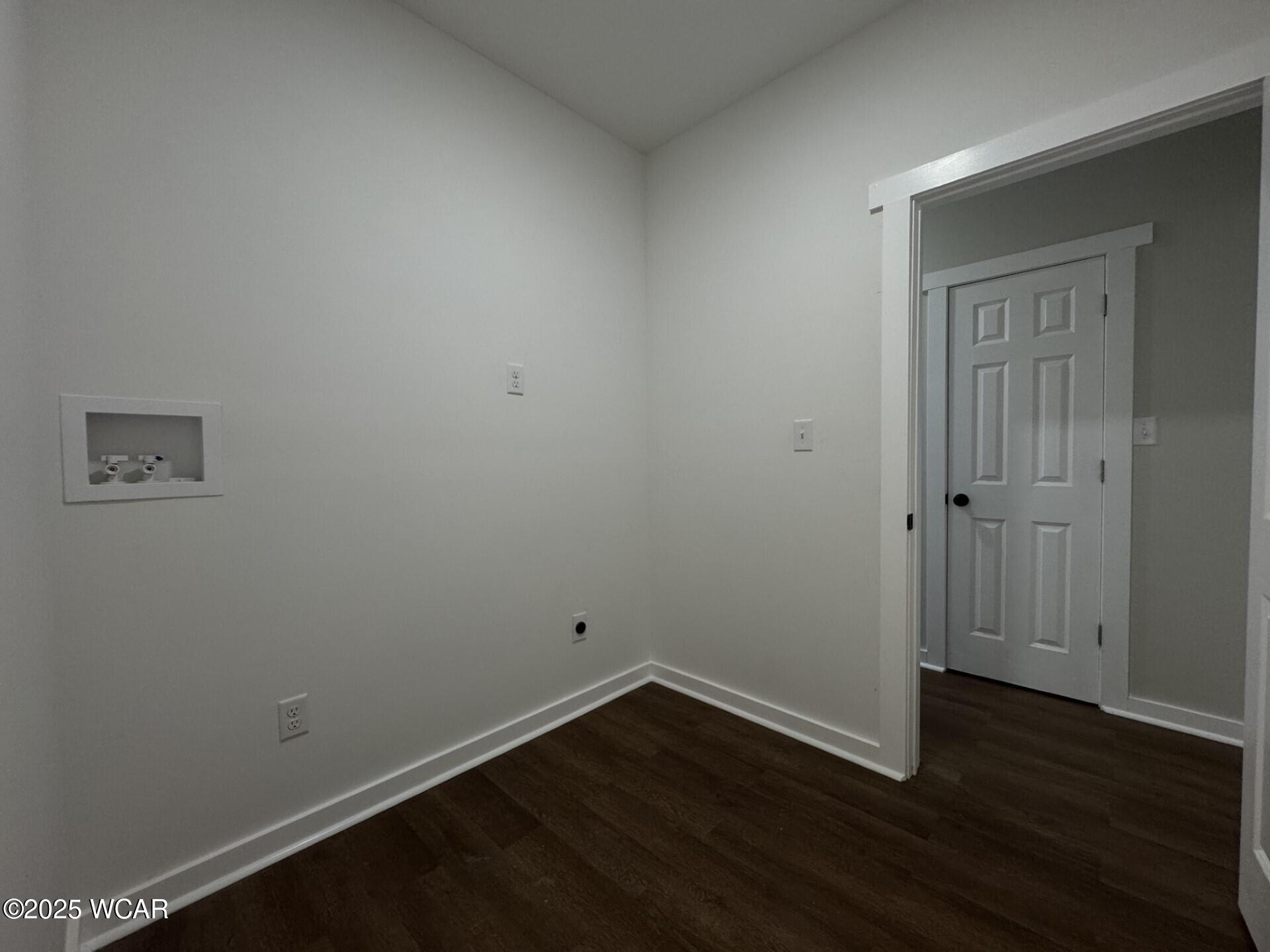 Elida, Ohio 45807, United States, 3 Bedrooms Bedrooms, ,2 BathroomsBathrooms,Residential,Active,202069